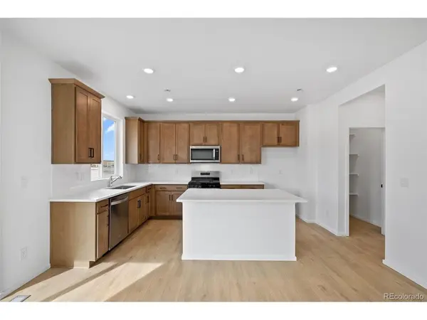 694 Stillwell, Elizabeth, CO 80107
