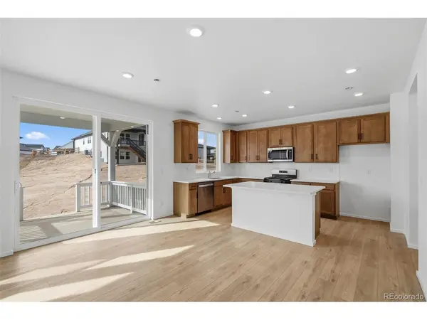 694 Stillwell, Elizabeth, CO 80107