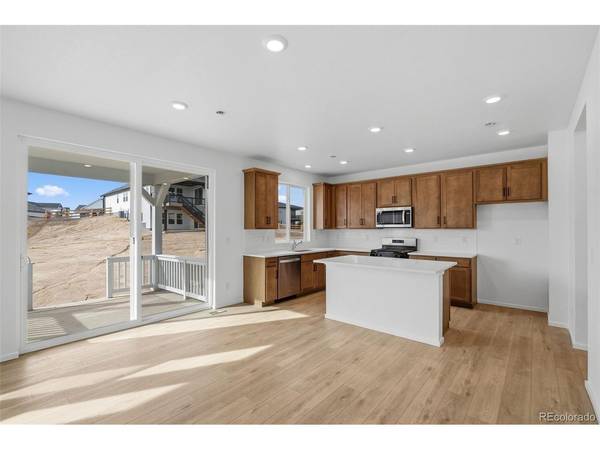 694 Stillwell, Elizabeth, CO 80107