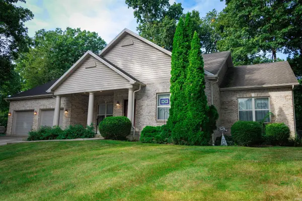 104 Maple Cove CV, Williamsport, IN 47993