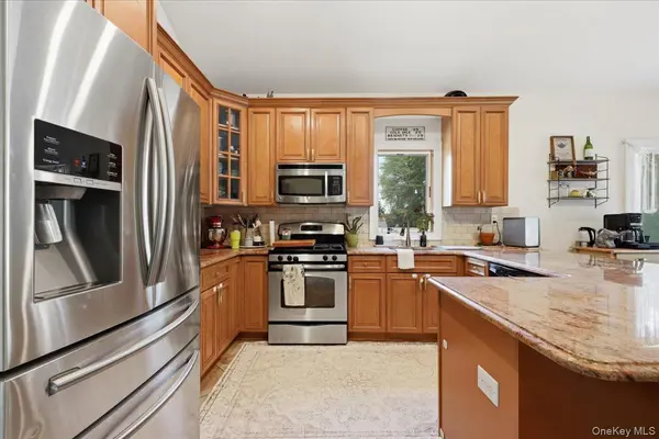 79 Tier ST #2, Bronx, NY 10464