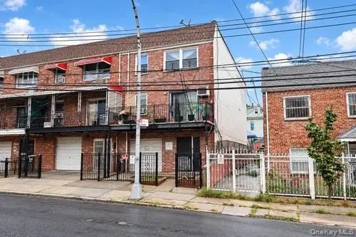 111-55 43rd ave, Corona, NY 11368