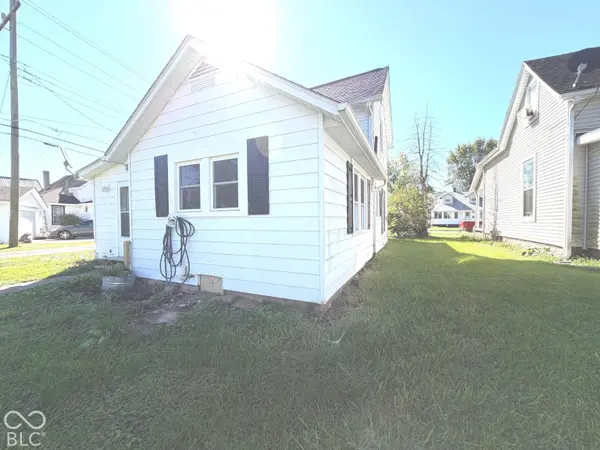 820 W 9th ST, Rushville, IN 46173