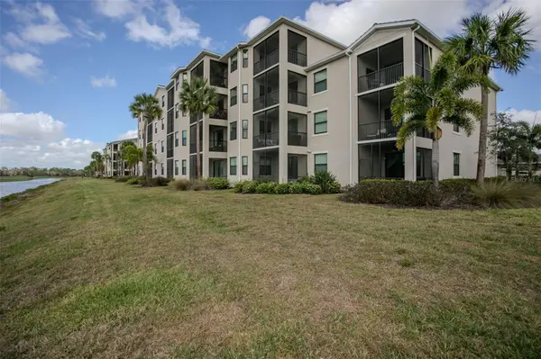18028 GAWTHROP DR #402, Bradenton, FL 34211
