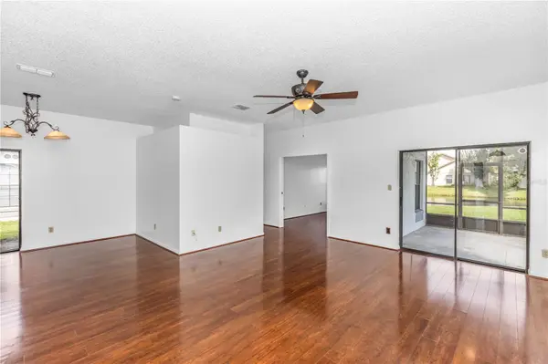 5831 PLUMTREE CT, Orlando, FL 32821
