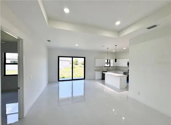 4206 NW 32ND LN, Cape Coral, FL 33993