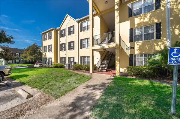 2019 DIXIE BELLE DR #F, Orlando, FL 32812