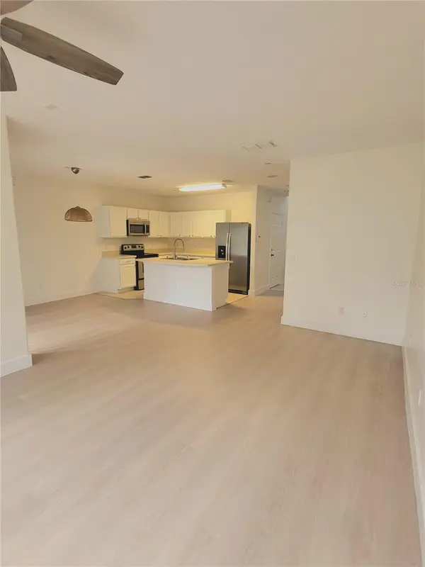 9548 BACCHUS TRL, Orlando, FL 32829