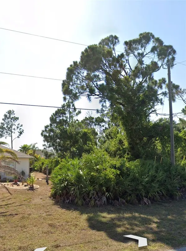 172 LINDA LEE DR, Rotonda West, FL 33947