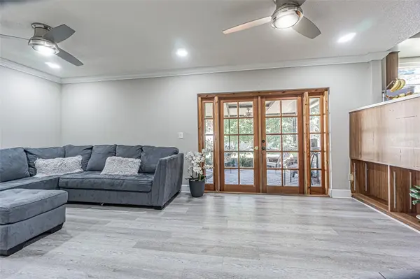 6811 MITCHELL CIR, Tampa, FL 33634