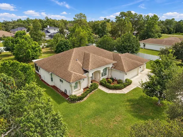 7420 NIGHTWALKER RD, Weeki Wachee, FL 34613