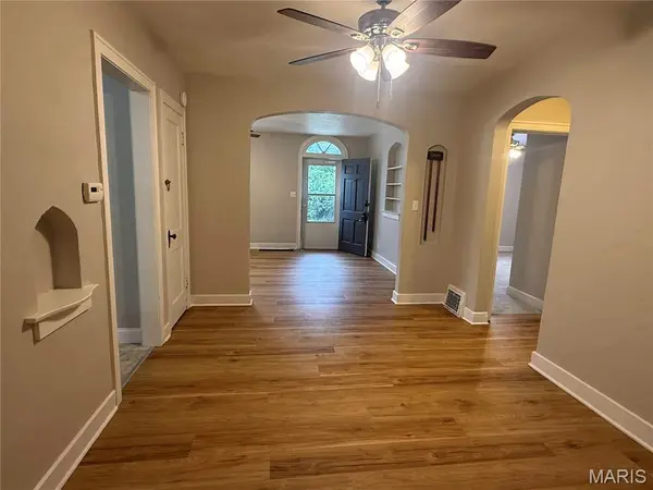 260 N Locust ST, Hannibal, MO 63401