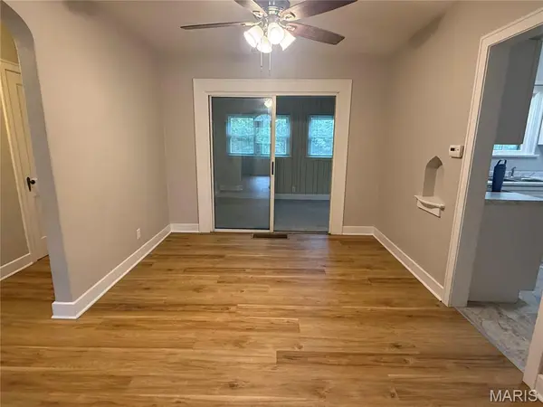 260 N Locust ST, Hannibal, MO 63401