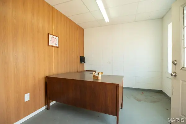 120 W Business Highway 60, Dexter, MO 63841