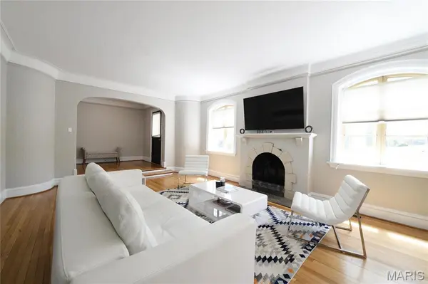 8045 Watkins, St Louis, MO 63105