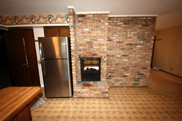 5410 Surrey DR, Bettendorf, IA 52722