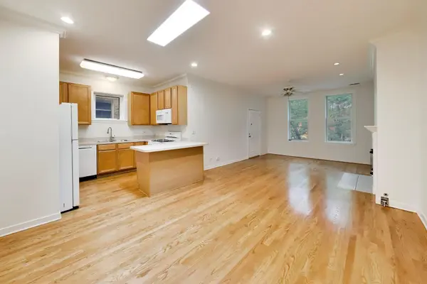 1355 W Fillmore ST #C, Chicago, IL 60607