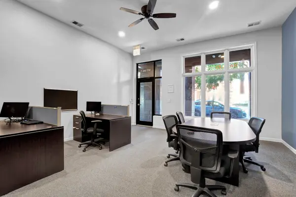 1417 W CHICAGO AVE #C1, Chicago, IL 60642