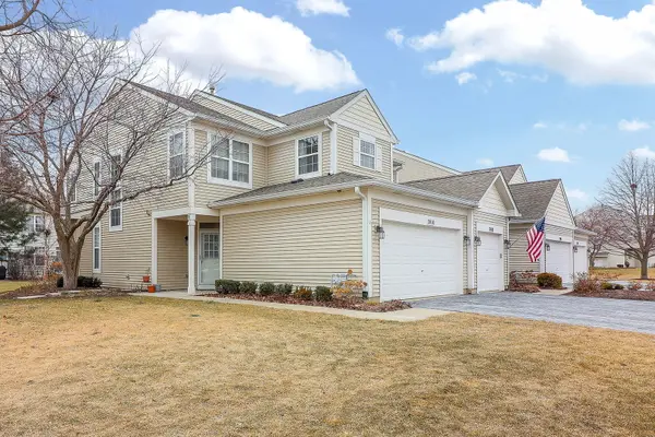 2810 White Thorn CIR, Naperville, IL 60564