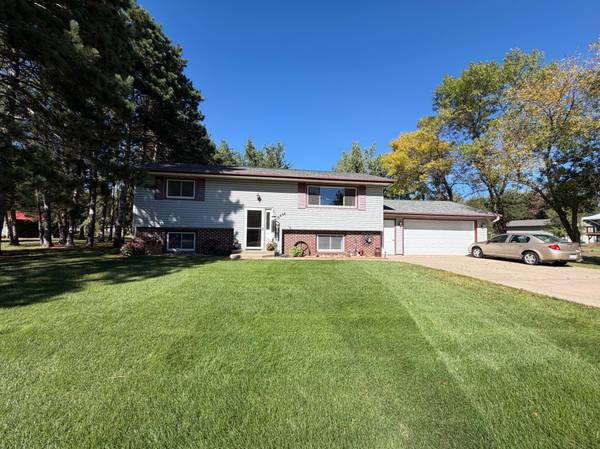 13434 Brenda BLVD, Becker, MN 55308
