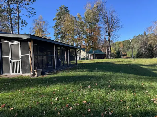2964 Chaps RD #2964, Cook, MN 55723