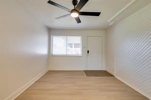 3025 SW 71st ST, Oklahoma City, OK 73159
