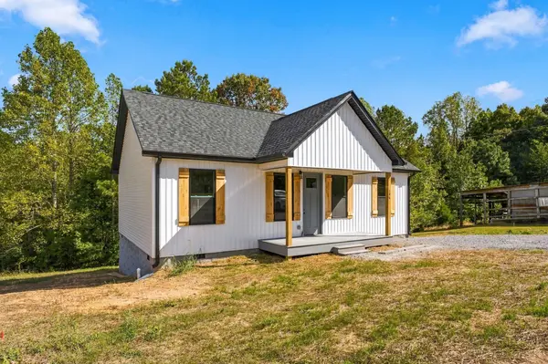 106 Shoal Creek Rd, Leoma, TN 38468