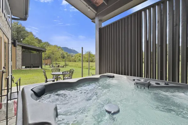 984 Goose Gap Road #8, Sevierville, TN 37876