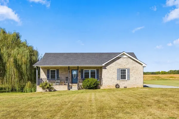 4436 John Farmer Rd, Cedar Hill, TN 37032