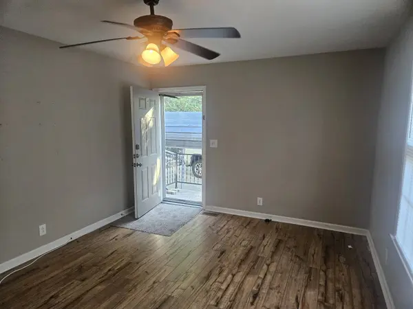 106 Dora Dr, Goodlettsville, TN 37072