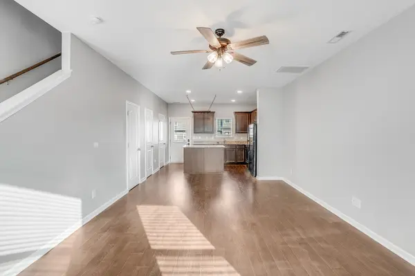 103 Ofner Dr, La Vergne, TN 37086