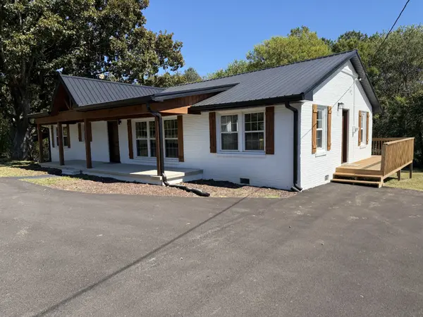 2464 Hwy 43 #S, Leoma, TN 38468