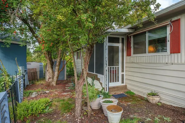 3231 W Boone, #712 Ave #712, Spokane, WA 99201