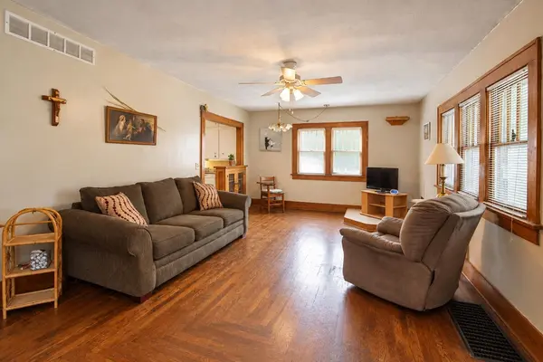 1122 S Waco, Wichita, KS 67213