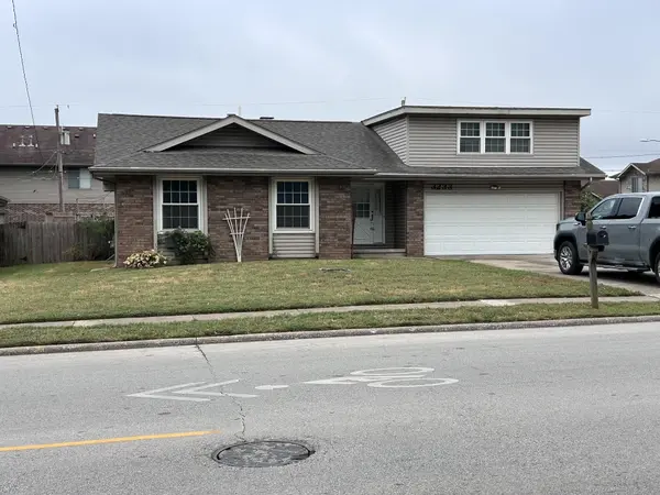 3233 S Jefferson AVE, Springfield, MO 65807