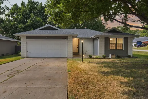 2207 S Nettleton AVE, Springfield, MO 65807