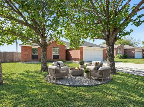276 Jerry Lees TRL, Kyle, TX 78640