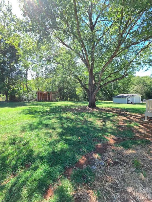 582 Winter Park DR, Shelby, NC 28152