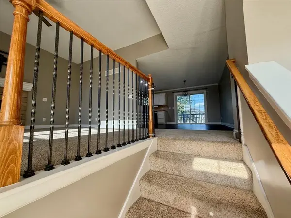 2302 Woodland CIR, Kearney, MO 64060