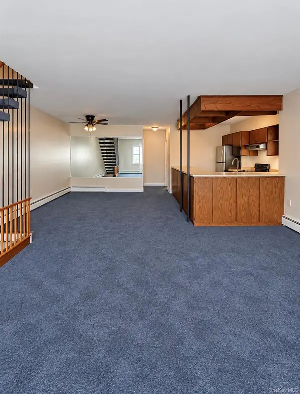 87 W Main ST #2, Walden, NY 12586