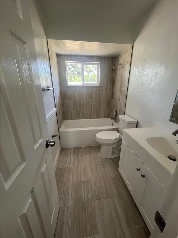 2227 NOTTINGHAM RD, South Daytona, FL 32119