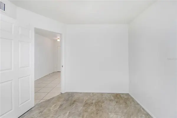1309 WARWICK CT, Sun City Center, FL 33573