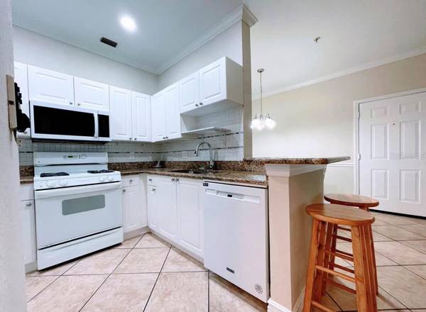 2715 VIA CAPRI #710, Clearwater, FL 33764