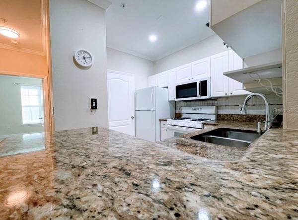 2715 VIA CAPRI #710, Clearwater, FL 33764