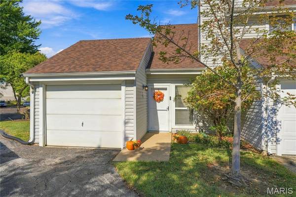 3630 Cypress Creek DR, Florissant, MO 63031