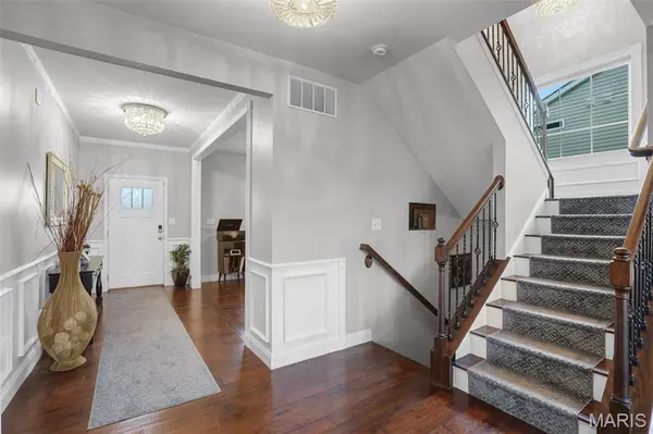 809 Grant Park CT, Wentzville, MO 63385
