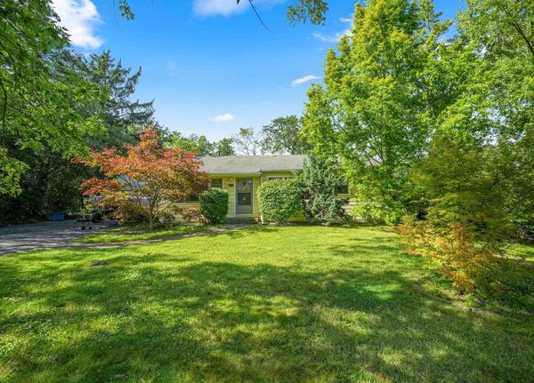424 Village RD, Willowbrook, IL 60527