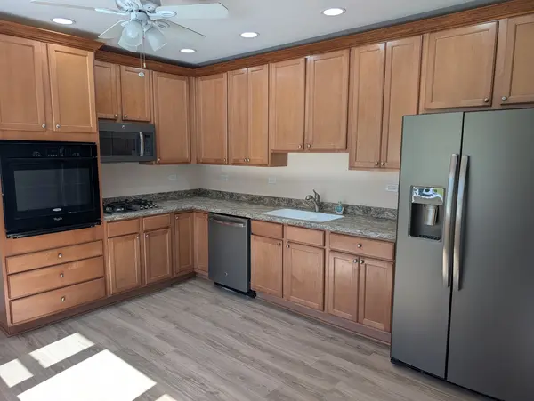 2515 E Cass ST #1A, Joliet, IL 60432