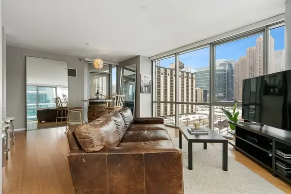 123 S Green ST #706B, Chicago, IL 60607