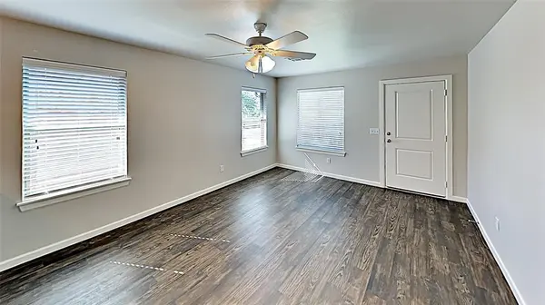 427 Summit Ridge DR, Oklahoma City, OK 73114